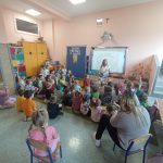 Wizyta w przedszkolu z okazji Międzynarodowego Dnia Postaci z Bajek.