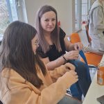 9 kwietnia 2025 r. Warsztaty wielkanocne w bibliotece.