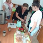 Spotkanie autorskie z Katarzyną Mikulską - 17.06.2023 r. Projekt "Survival za regałem, czyli biblioteczna sztuka przetrwania".