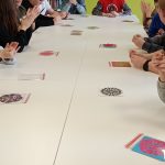 Warsztaty wycinanki kurpiowskiej.