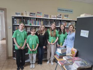 15.05.2026 r. - Harcerze z I HDK Zielony Płomień z wizytą w bibliotece.